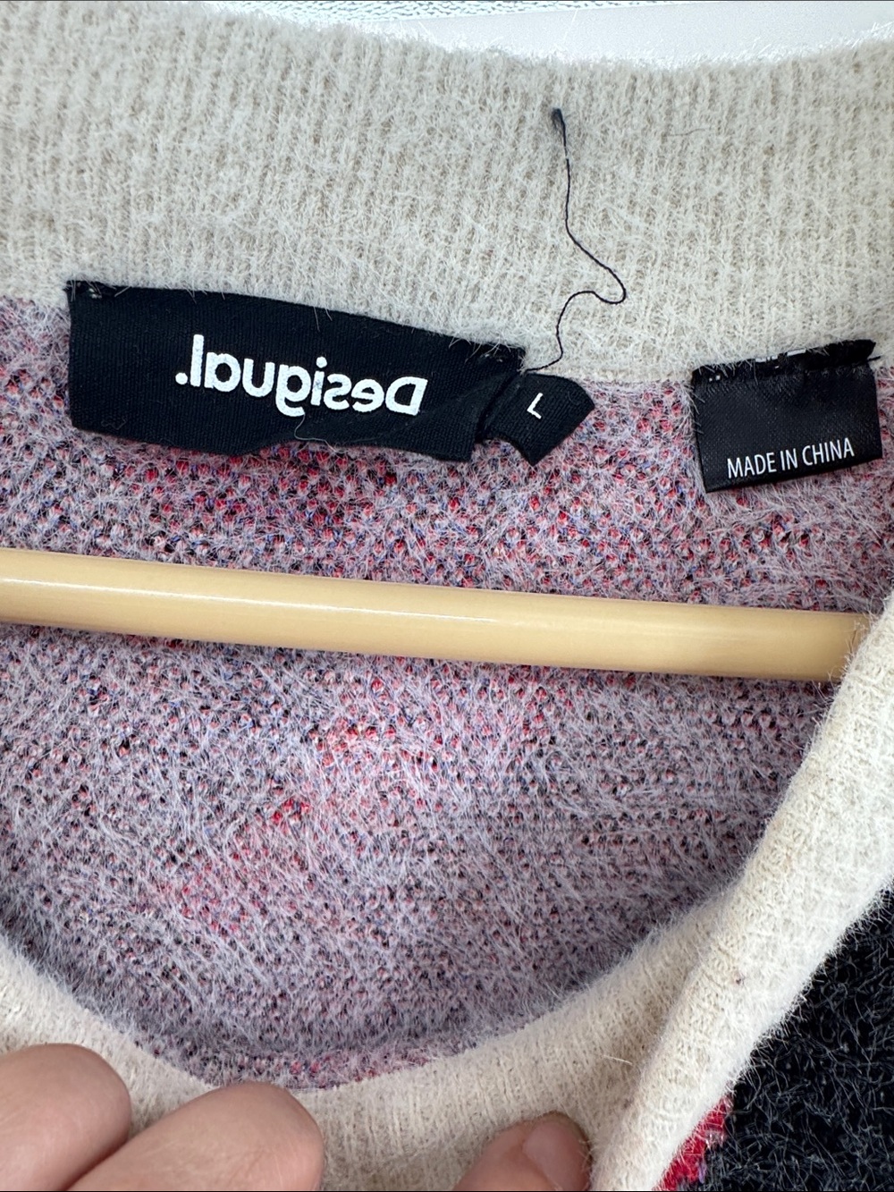 Desigual Crewneck Sweater in Red, Cream & Black Abstract Print L soft colorful - Picture 10 of 12